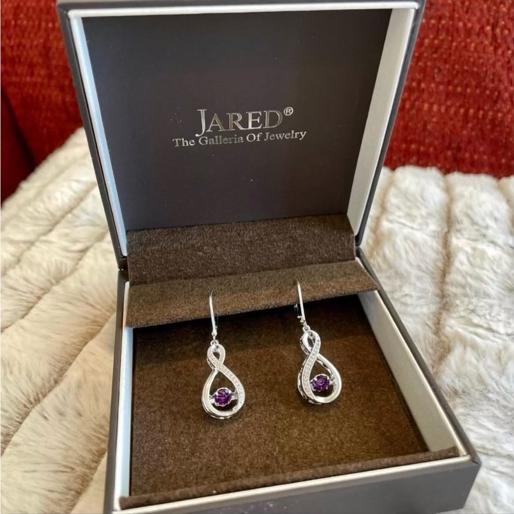 "Dancing/floating" amethyst sterling silver infinity drop earrings